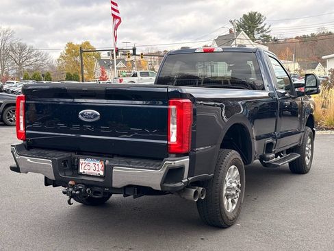 Used 2023 Ford F350 XLT w/ FX4 Off-Road Package AWD/4WD image 12