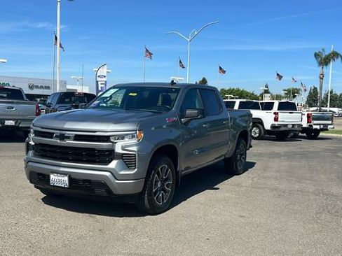 Used 2024 Chevrolet Silverado 1500 RST image 8