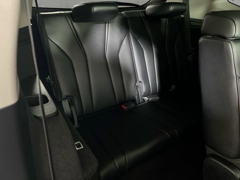 Used 2022 Acura MDX SH-AWD image 27