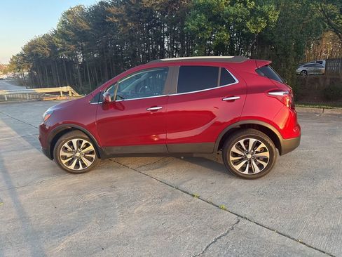 Used 2021 Buick Encore Preferred w/ Safety Package image 8