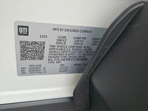 New 2026 Chevrolet Trax LT w/ Sunroof Package image 17