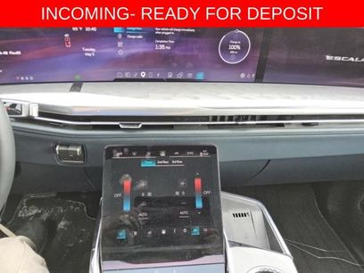 Used 2025 Cadillac Escalade IQ Luxury 2 w/ LPO, Premium Carpet Package