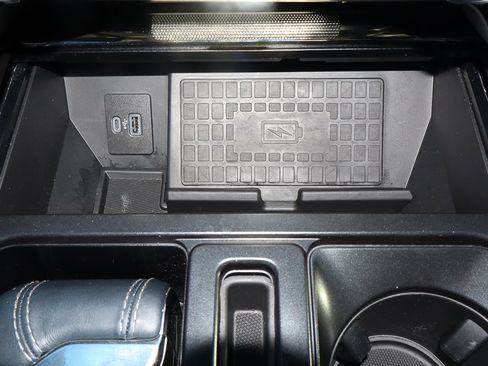 Used 2022 Ford F150 Limited image 29