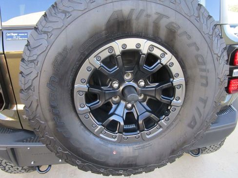 Used 2024 Ford Bronco Raptor w/ Interior Carbon Fiber Pack 6 image 17