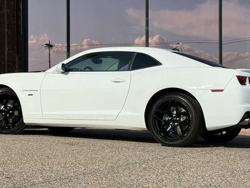 Used 2010 Chevrolet Camaro SS w/ RS Package RWD image 6