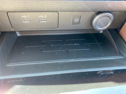 New 2025 Mitsubishi Outlander SEL image 13