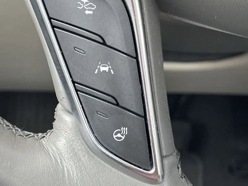 Certified 2022 Cadillac XT5 Premium Luxury image 23