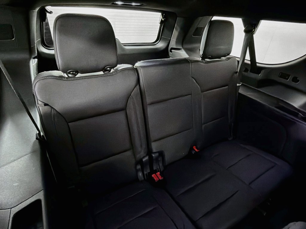 Used 2024 Chevrolet Suburban LT w/ LT Signature Plus Package AWD/4WD image 28