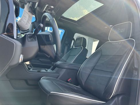 Used 2025 GMC Sierra 2500 AT4X w/ AT4X AEV Edition image 13