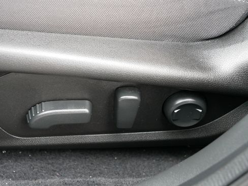 Used 2024 Subaru Crosstrek 2.0i Premium image 20