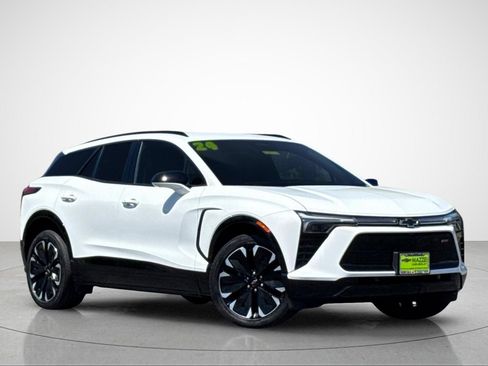 Used 2024 Chevrolet Blazer EV RS AWD/4WD image 2
