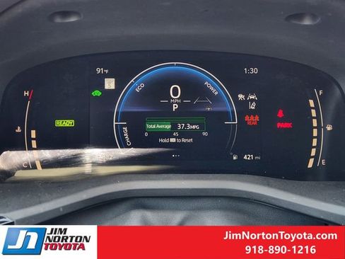 Used 2025 Toyota Camry LE image 16