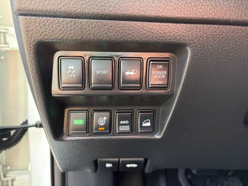 Used 2016 Nissan Rogue SL w/ SL Premium Package AWD/4WD image 14