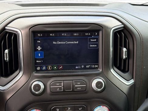 Used 2019 GMC Sierra 1500 AT4 w/ AT4 Premium Package AWD/4WD image 15