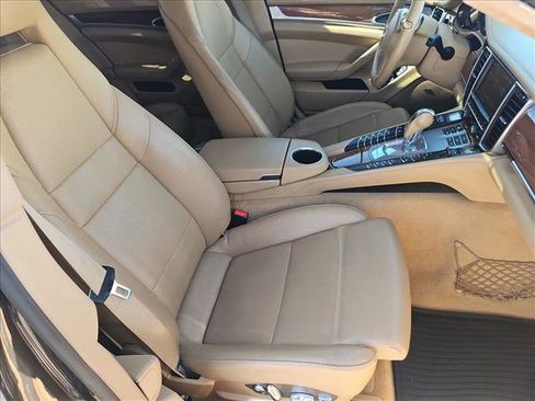 Used 2010 Porsche Panamera Turbo AWD/4WD image 22
