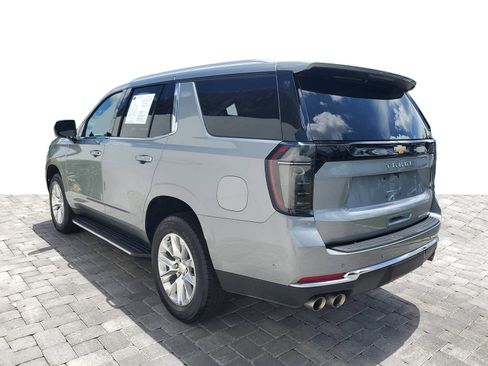Used 2025 Chevrolet Tahoe Premier AWD/4WD image 4