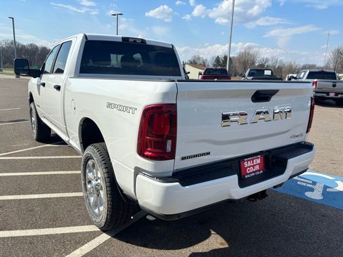 New 2026 RAM 2500 Big Horn AWD/4WD image 33