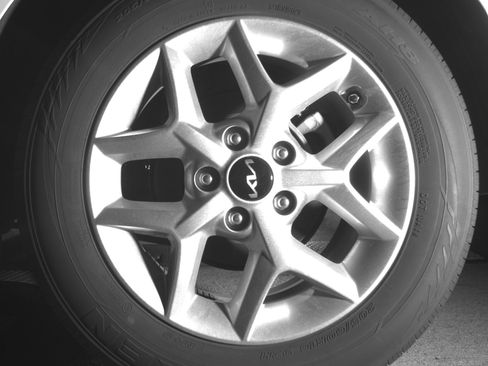 Used 2025 Kia Soul LX w/ LX Technology Package image 14