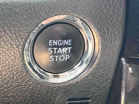 Used 2023 Toyota 4Runner TRD Off-Road AWD/4WD image 37