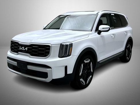 Used 2025 Kia Telluride S AWD/4WD image 1