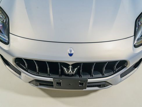 Used 2024 Maserati Grecale GT image 35