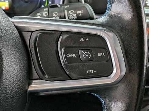 Used 2021 Jeep Wrangler Unlimited Rubicon 4xe AWD/4WD image 19