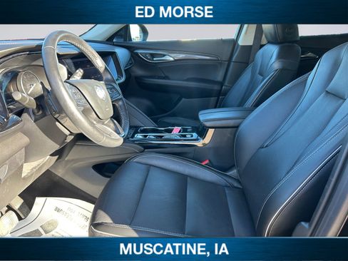 Used 2021 Buick Envision Essence w/ Sport Touring Package image 9