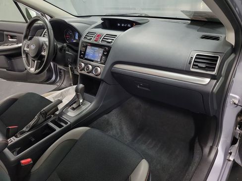 Used 2017 Subaru Crosstrek 2.0i Premium image 23