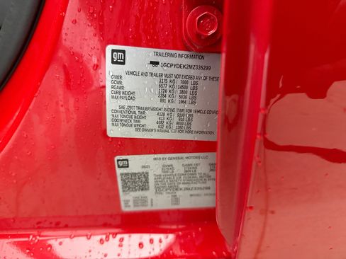 Used 2021 Chevrolet Silverado 1500 LT w/ Bed Protection Package image 19