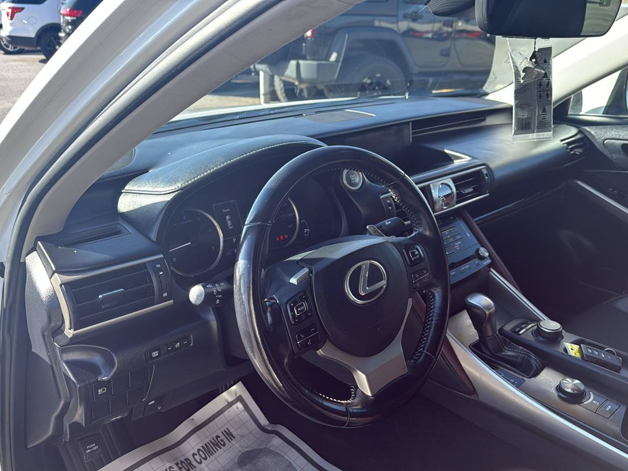 Used 2017 Lexus IS 200t RWD image 8