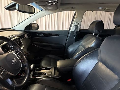 Used 2019 Kia Sorento SX FWD image 20