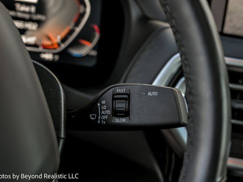 Used 2024 BMW X4 xDrive30i image 41