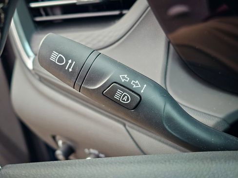 Certified 2024 Buick Encore GX Avenir w/ Avenir Technology Package image 21