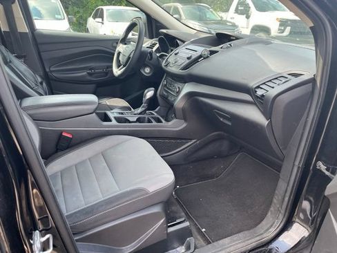 Used 2017 Ford Escape S FWD image 14