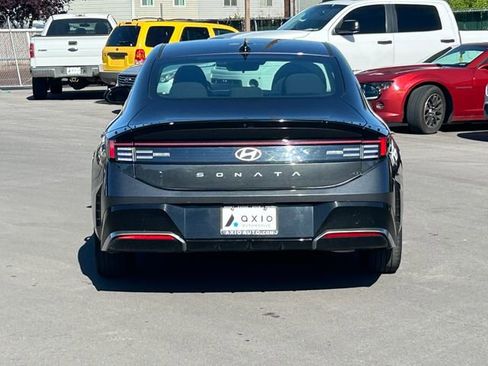 Used 2025 Hyundai Sonata SEL FWD image 5