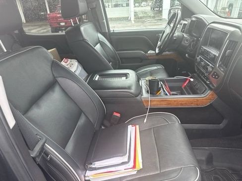 Used 2018 Chevrolet Silverado 1500 High Country AWD/4WD image 14
