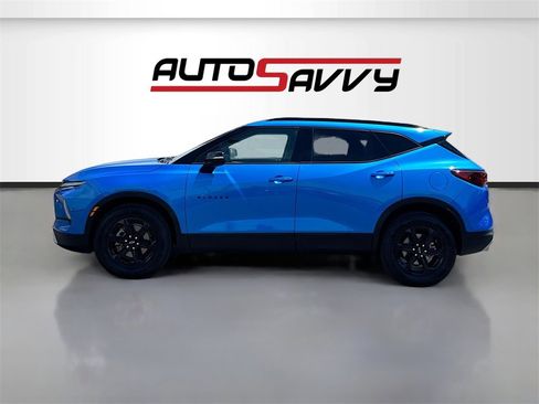 Used 2024 Chevrolet Blazer LT w/ Midnight/Sport Edition image 4