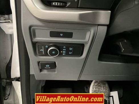 Used 2021 Ford F150 XLT image 18