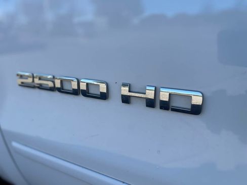 Used 2019 Chevrolet Silverado 2500 LT image 51
