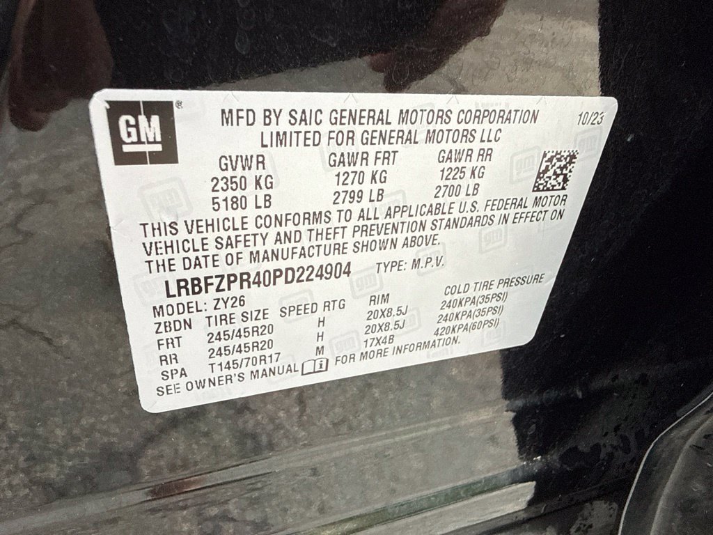 Used 2023 Buick Envision Essence w/ Technology Package I AWD/4WD image 10