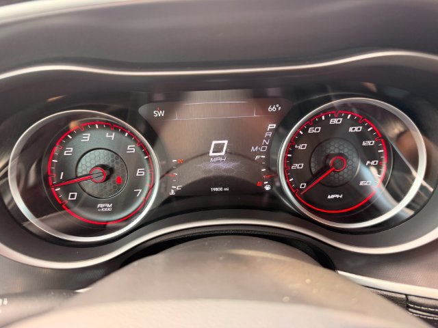 Used 2022 Dodge Charger R/T w/ Plus Group RWD image 15