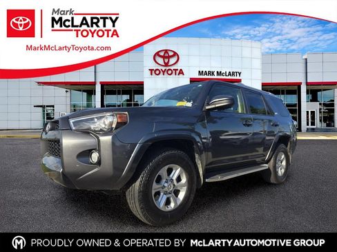 Used 2015 Toyota 4Runner SR5 AWD/4WD image 1