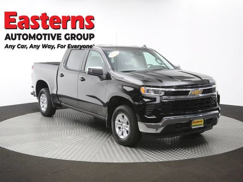 Used 2025 Chevrolet Silverado 1500 LT AWD/4WD image 51