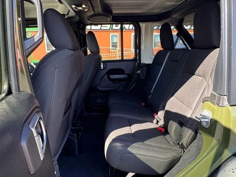 Used 2021 Jeep Wrangler Unlimited Sport image 7