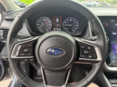 Used 2022 Subaru Outback Premium AWD/4WD image 22