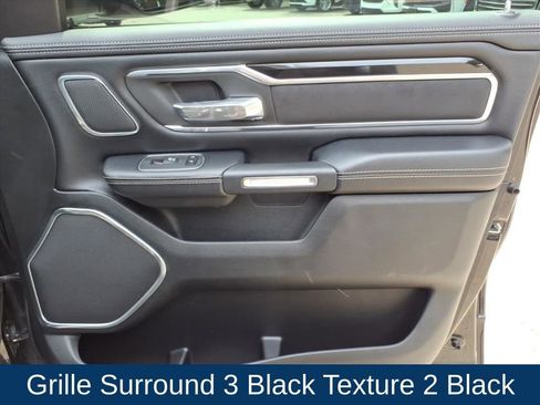 Used 2021 RAM 1500 Laramie w/ Night Edition image 30