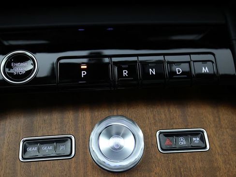 Used 2025 Lincoln Navigator Black Label AWD/4WD image 30