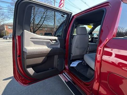 Certified 2022 GMC Sierra 1500 SLT w/ Max Trailering Package AWD/4WD image 26