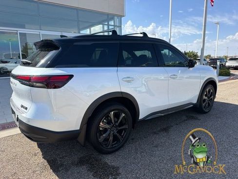 Used 2026 INFINITI QX60 Autograph w/ Dark Cargo Package AWD/4WD image 5