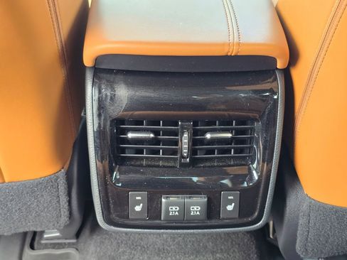 Used 2019 Toyota Avalon Limited w/ Advanced Safety Package FWD image 25